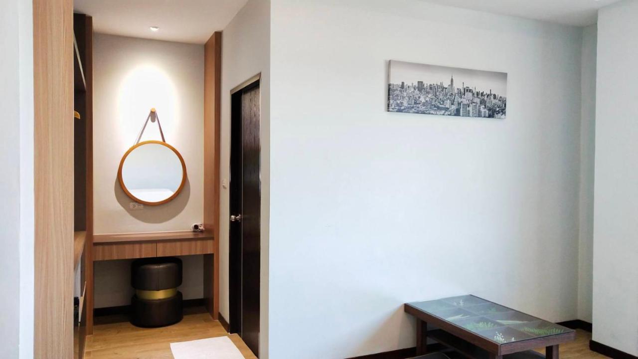 โคโค่ โฮเทล Koco Hotel Nakhonratchasima Eksteriør billede